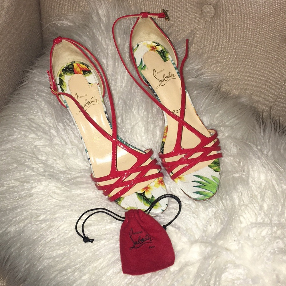 Olydia Christian Louboutin! ❤️❤️❤️